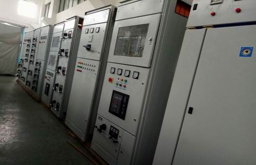 新青电控箱 新青电控箱